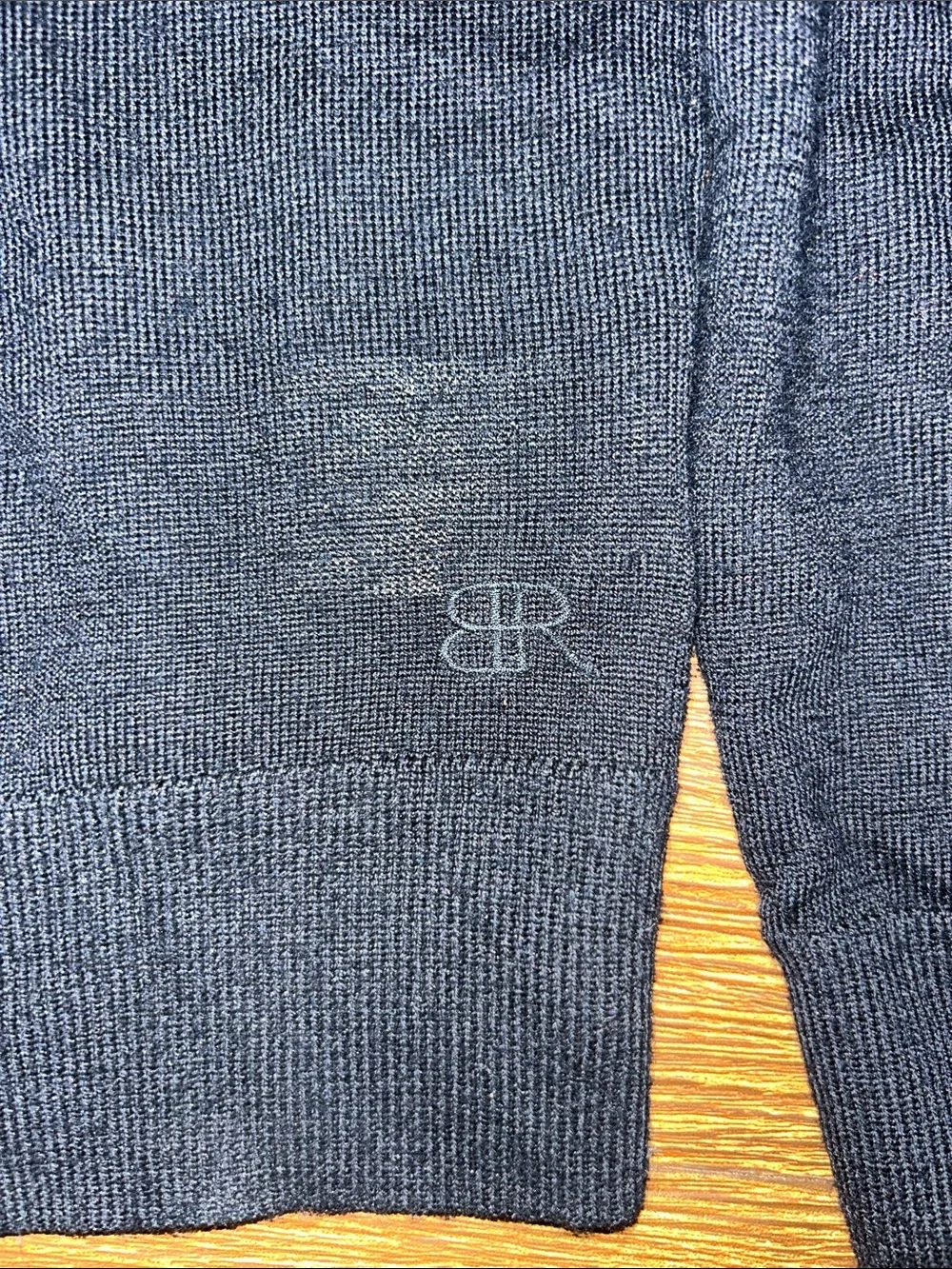 Banana Republic Men's Navy MERINO CREW-NECK SWEATER